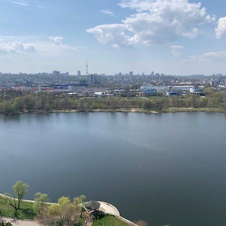 Obolonsky Hotel Kijev Kültér fotó